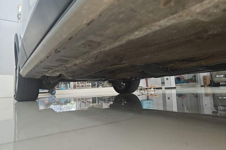 Used Volkswagen C-TREK 2017 1.6L Automatic Comfort Model Right Side Sill