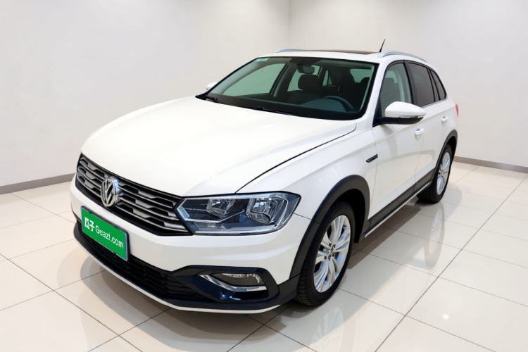 Used Volkswagen C-TREK 2017 1.6L Automatic Comfort Model Guazi used car, China used car export, Used car for sale, Used cars, Cheapest cars for sale