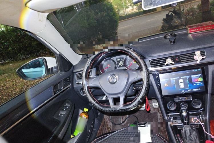 Used Volkswagen C-TREK 2017 230TSI DSG Comfort Version Steering Wheel
