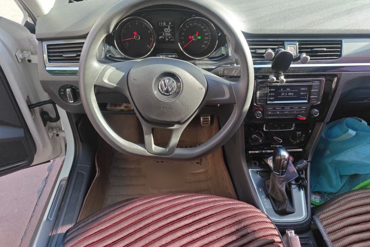 Used Volkswagen C-TREK 2017 1.6L Automatic Comfort Model Steering Wheel