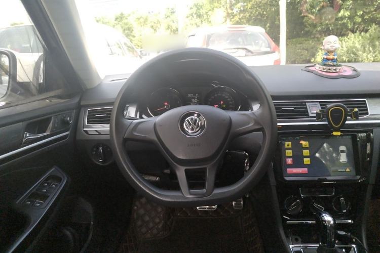 Used Volkswagen C-TREK 2017 1.6L Automatic Comfort Model Steering Wheel