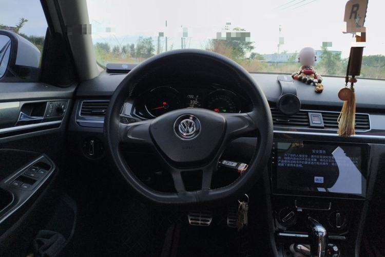Used Volkswagen C-TREK 2017 1.6L Automatic Comfort Model Steering Wheel