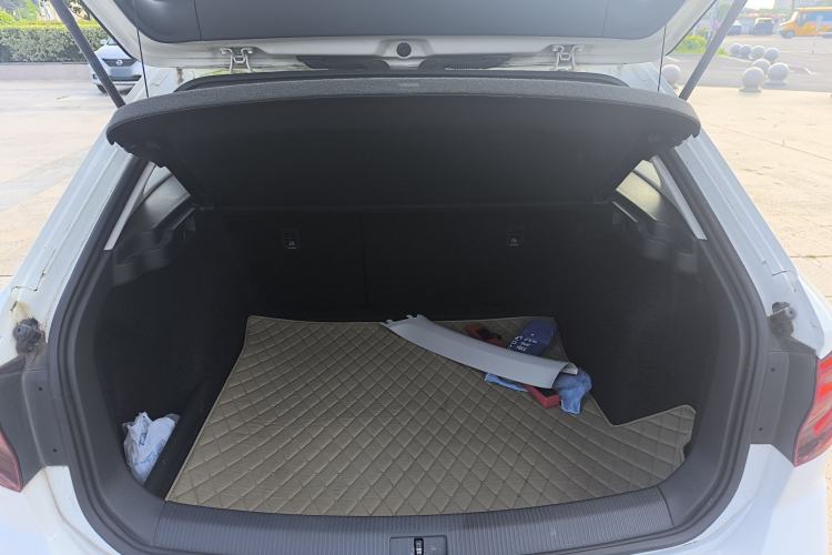 Used Volkswagen C-TREK 2017 1.6L Automatic Comfort Model Trunk