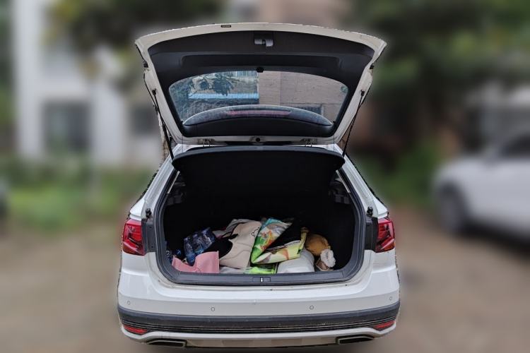 Used Volkswagen C-TREK 2017 230TSI Manual Comfort Version Trunk