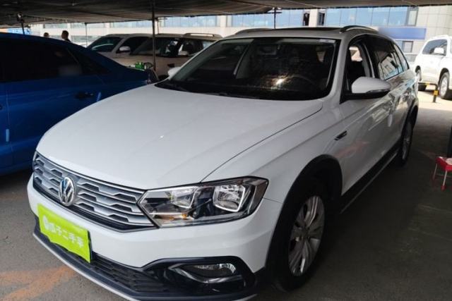 Used Volkswagen C-TREK 2017 230TSI DSG Comfort Version
