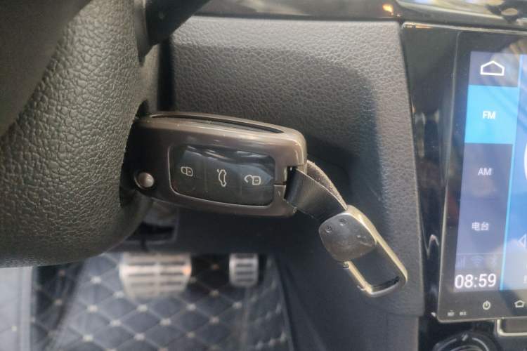 Used Volkswagen C-TREK 2017 1.6L Automatic Comfort Model Vehicle Key