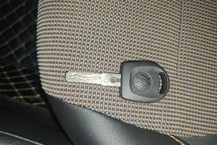 Used Volkswagen C-TREK 2017 1.6L Automatic Comfort Model Vehicle Key