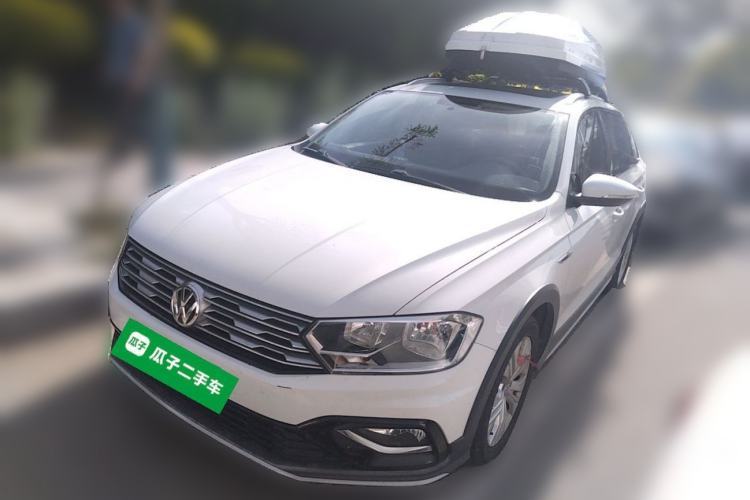 Used Volkswagen C-TREK 2017 1.6L Automatic Comfort Model Guazi used car, China used car export, Used car for sale, Used  cars, Cheapest cars for sale