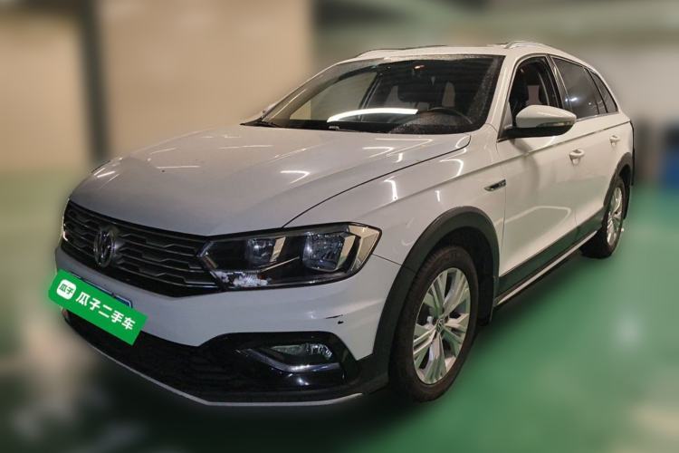 Used Volkswagen C-TREK 2017 1.6L Automatic Comfort Model Guazi used car, China used car export, Used car for sale, Used  cars, Cheapest cars for sale