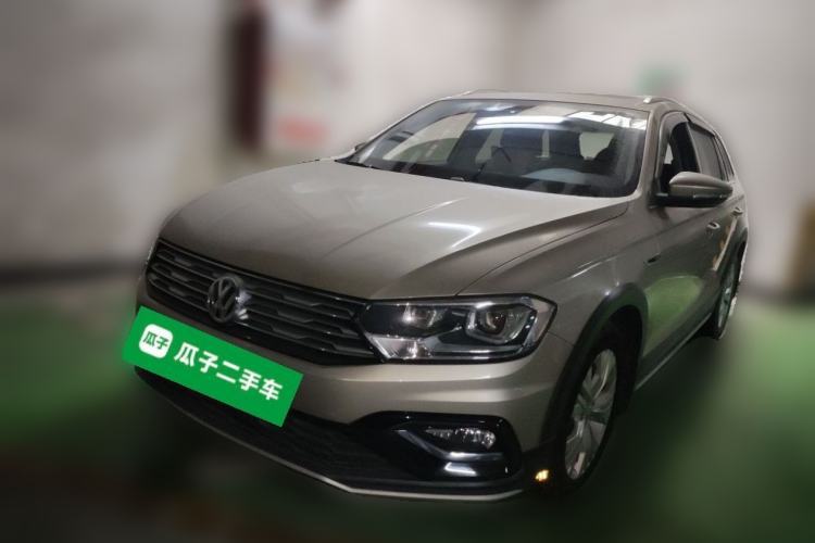 Used Volkswagen C-TREK 2017 1.6L Automatic Comfort Model Guazi used car, China used car export, Used car for sale, Used cars, Cheapest cars for sale