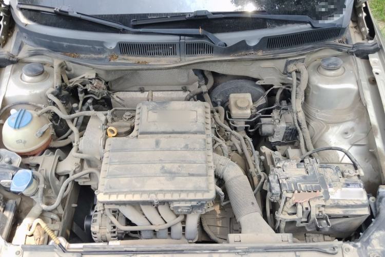 Used Volkswagen C-TREK 2017 1.6L Automatic Comfort Model Engine Bay