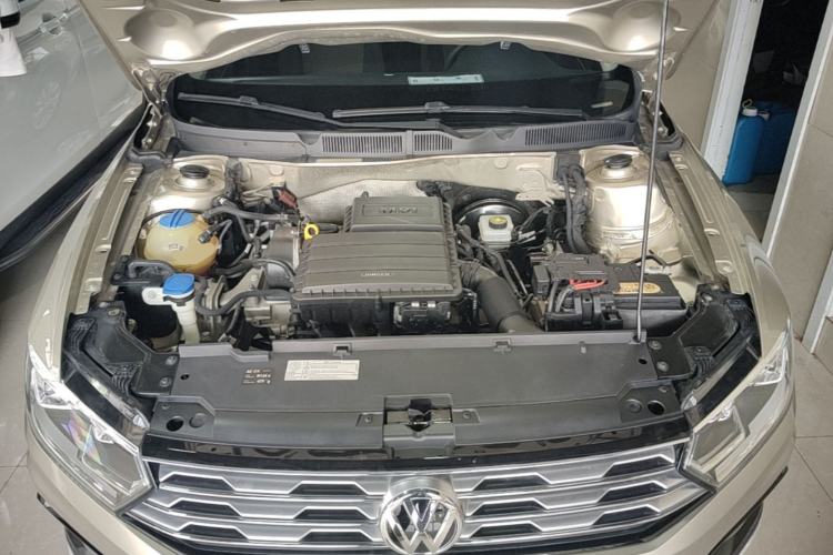 Used Volkswagen C-TREK 2017 1.6L Automatic Comfort Model Engine Bay