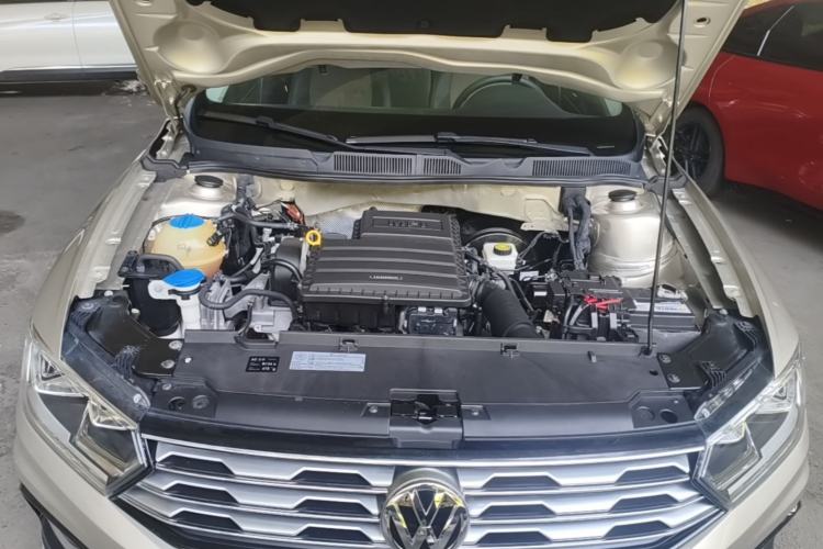 Used Volkswagen C-TREK 2017 1.6L Automatic Comfort Model Engine Bay