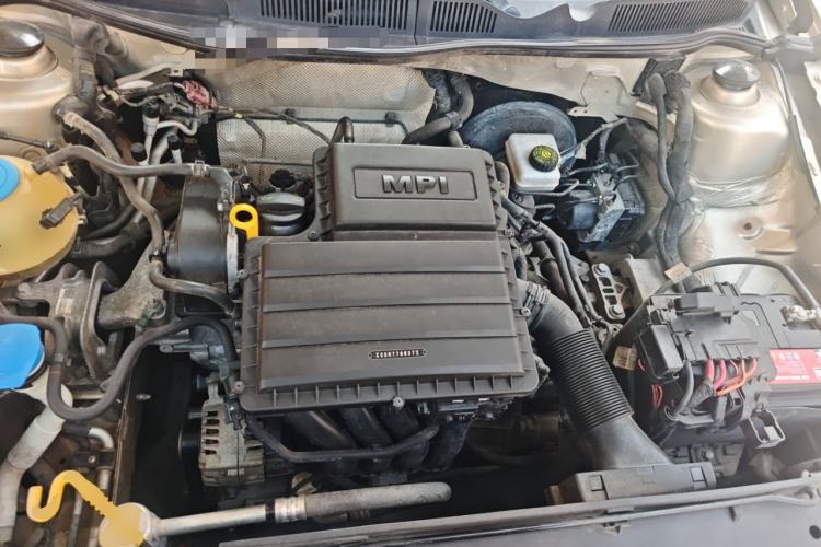 Used Volkswagen C-TREK 2017 1.6L Automatic Comfort Model Engine Bay
