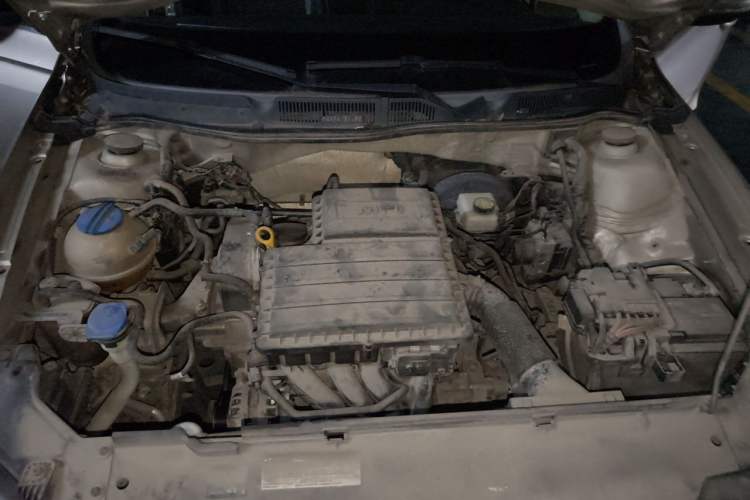 Used Volkswagen C-TREK 2017 1.6L Automatic Comfort Model Engine Bay