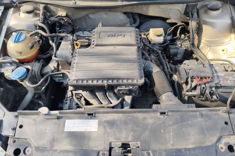 Used Volkswagen C-TREK 2017 1.6L Automatic Comfort Model Engine Bay
