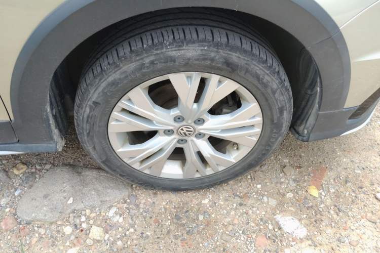 Used Volkswagen C-TREK 2017 1.6L Automatic Comfort Model Exterior 1