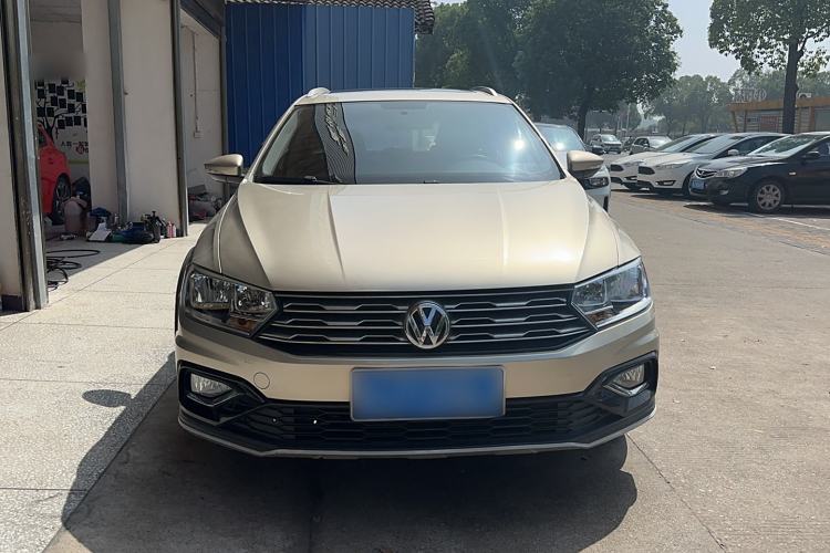 Used Volkswagen C-TREK 2017 1.6L Manual Comfort Model Exterior 1