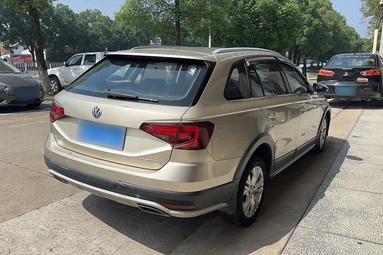 Used Volkswagen C-TREK 2017 1.6L Manual Comfort Model Exterior 3