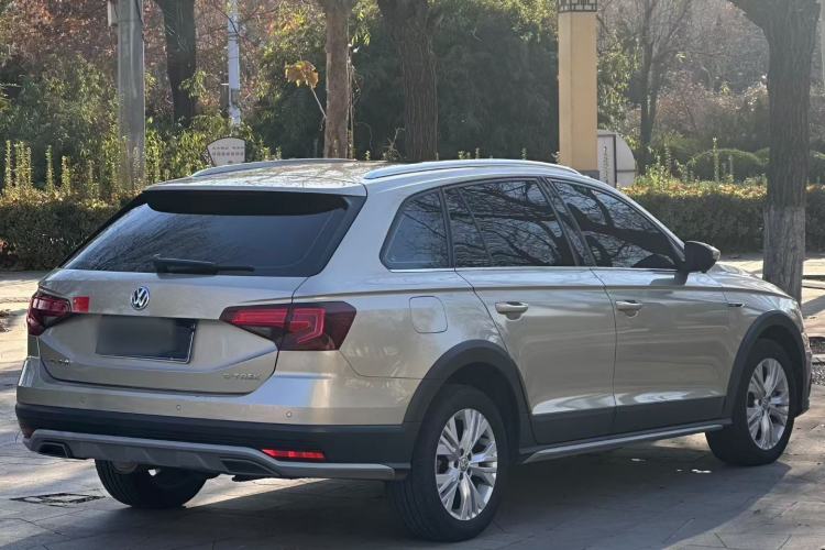 Used Volkswagen C-TREK 2017 1.6L Automatic Comfort Model Exterior 5