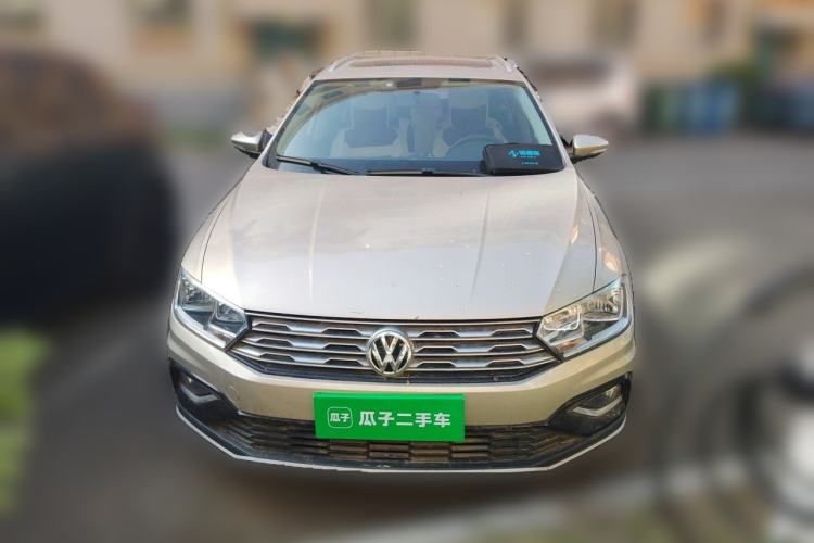 Used Volkswagen C-TREK 2017 1.6L Automatic Comfort Model Front