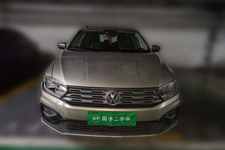 Used Volkswagen C-TREK 2017 1.6L Automatic Comfort Model Front