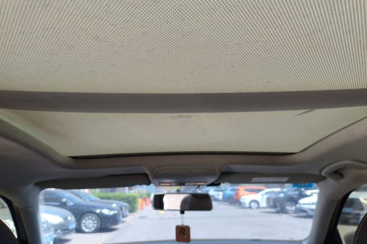 Used Volkswagen C-TREK 2017 230TSI DSG Comfort Version Headliner