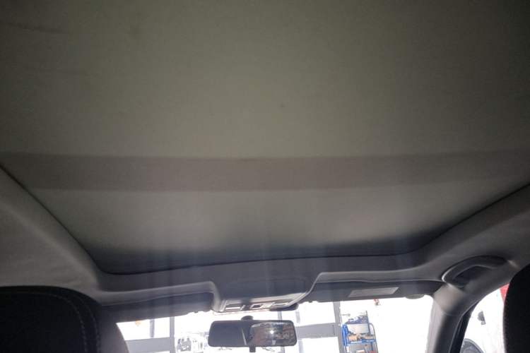 Used Volkswagen C-TREK 2017 1.6L Automatic Comfort Model Headliner