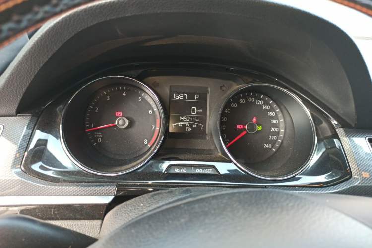 Used Volkswagen C-TREK 2017 230TSI DSG Comfort Version Instrument Cluster