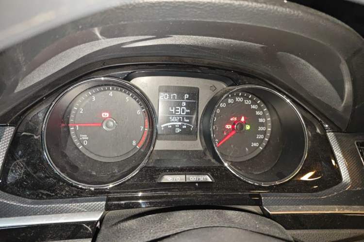 Used Volkswagen C-TREK 2017 230TSI DSG Comfort Version Instrument Cluster