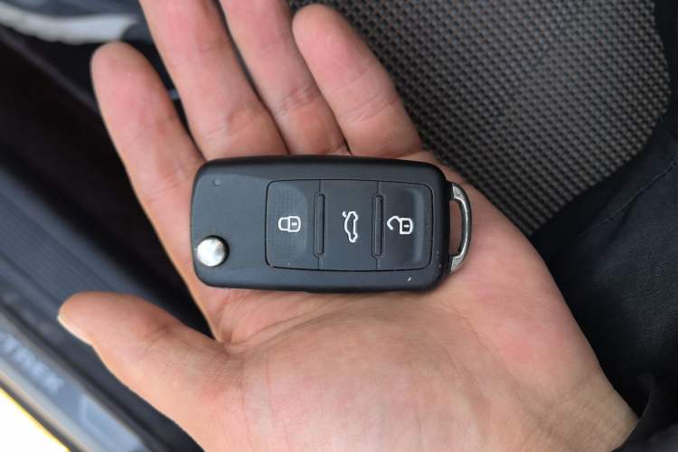 Used Volkswagen C-TREK 2017 1.6L Automatic Comfort Model Interior 1