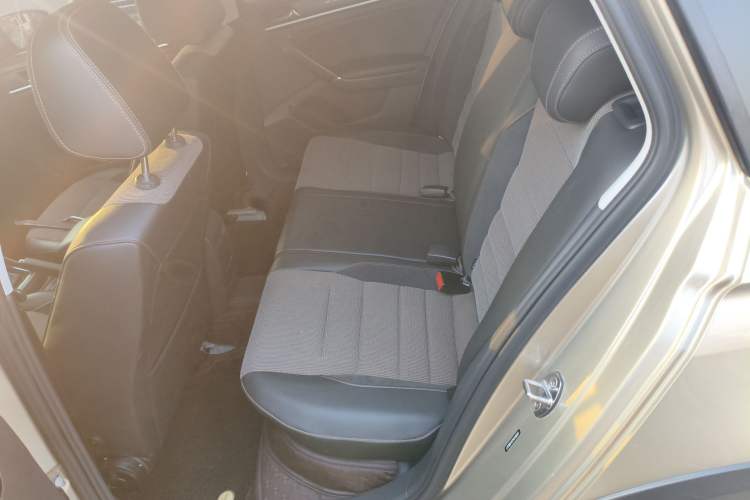 Used Volkswagen C-TREK 2017 1.6L Automatic Comfort Model Interior 4