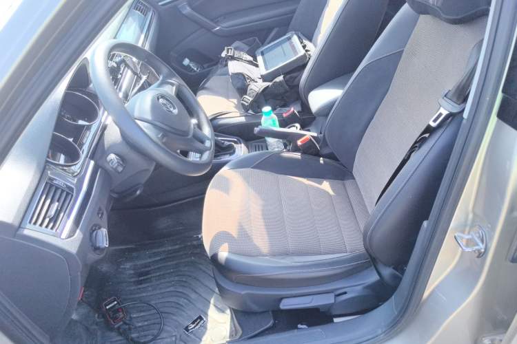 Used Volkswagen C-TREK 2017 230TSI DSG Comfort Version Left Front Seat