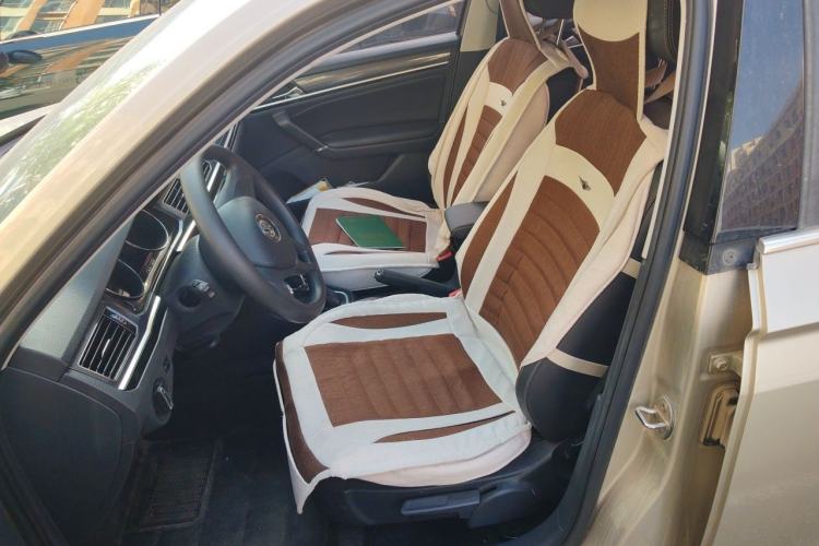 Used Volkswagen C-TREK 2017 1.6L Automatic Comfort Model Left Front Seat