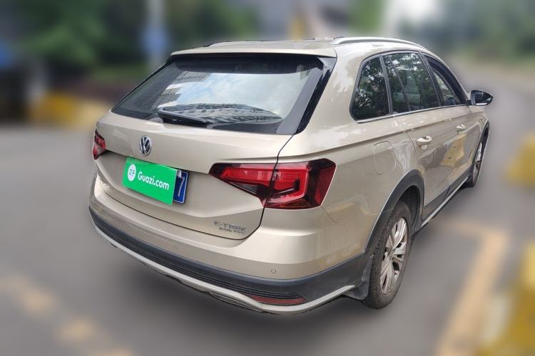 Used Volkswagen C-TREK 2017 1.6L Automatic Comfort Model Rear Right 45 Deg