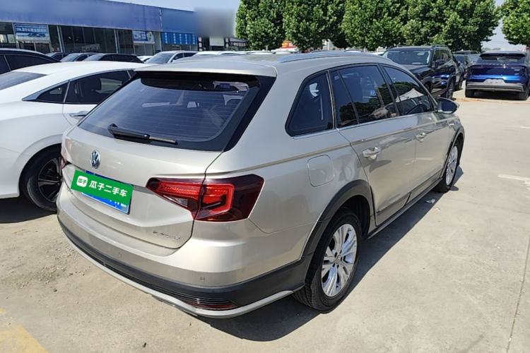 Used Volkswagen C-TREK 2017 1.6L Automatic Comfort Model Rear Right 45 Deg