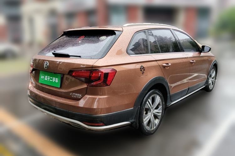Used Volkswagen C-TREK 2017 230TSI DSG Luxury Model Rear Right 45 Deg