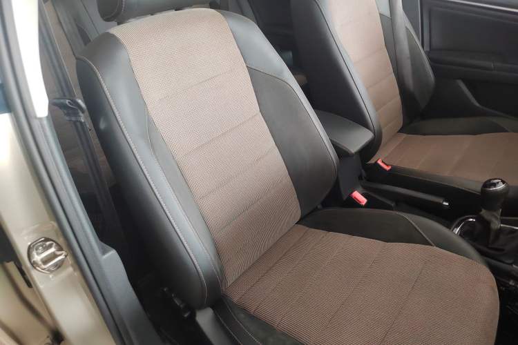 Used Volkswagen C-TREK 2017 1.6L Manual Comfort Model Right Front Seat