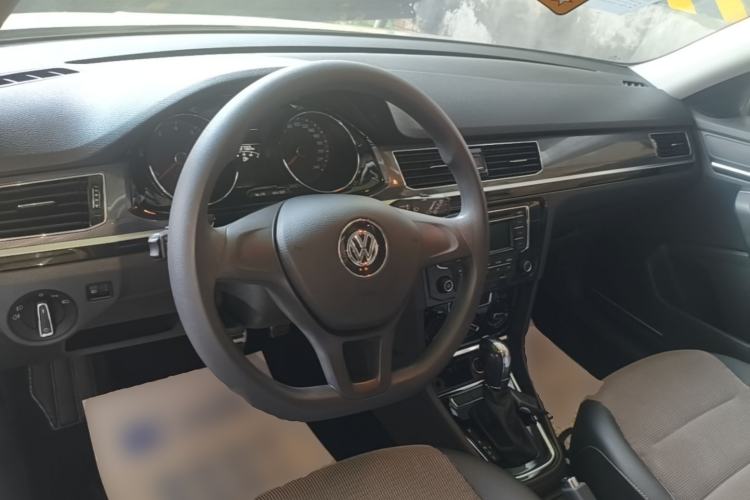 Used Volkswagen C-TREK 2017 1.6L Automatic Comfort Model Steering Wheel