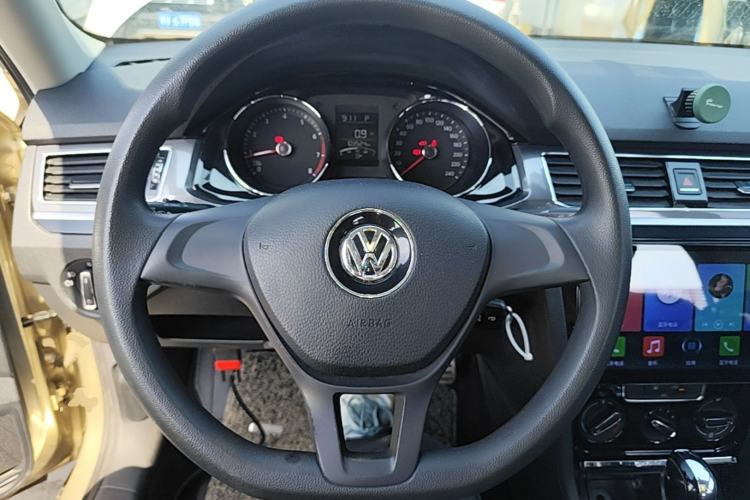 Used Volkswagen C-TREK 2017 1.6L Automatic Comfort Model Steering Wheel