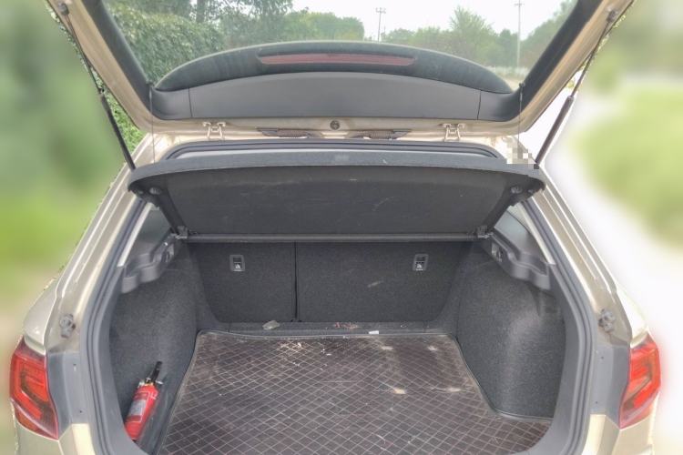 Used Volkswagen C-TREK 2017 1.6L Automatic Comfort Model Trunk