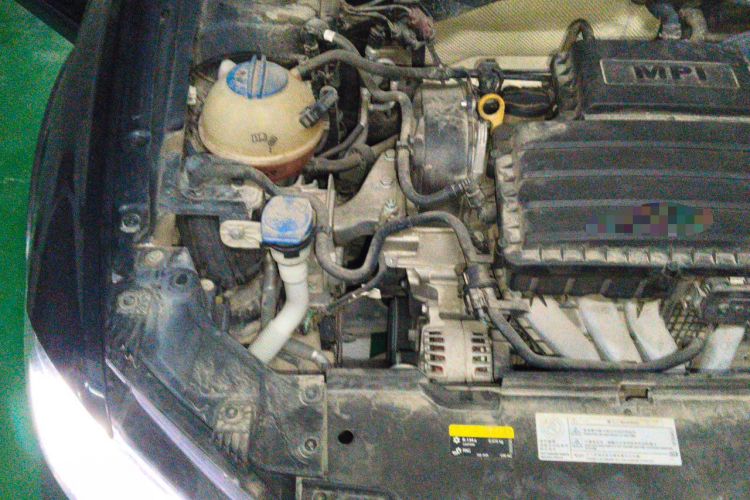 Used Volkswagen C-TREK 2018 1.5L Automatic Comfort Model Engine Bay Right