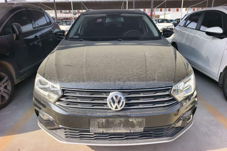 Used Volkswagen C-TREK 2018 1.5L Automatic Comfort Model Front