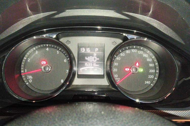 Used Volkswagen C-TREK 2018 1.5L Automatic Comfort Model Instrument Cluster