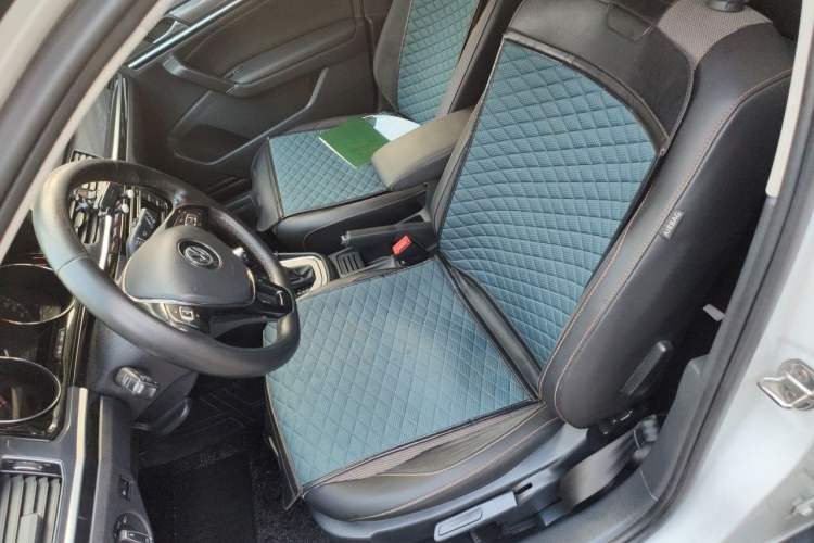 Used Volkswagen C-TREK 2018 1.5L Automatic Comfort Model Left Front Seat