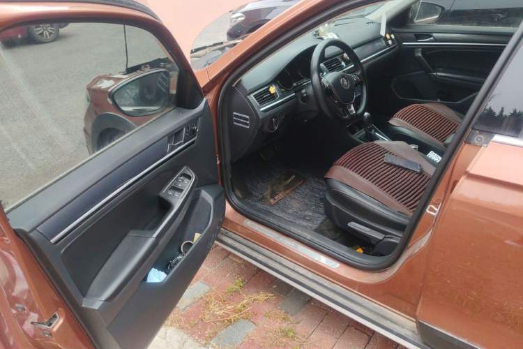 Used Volkswagen C-TREK 2018 230TSI DSG Comfort Model Driver Seat
