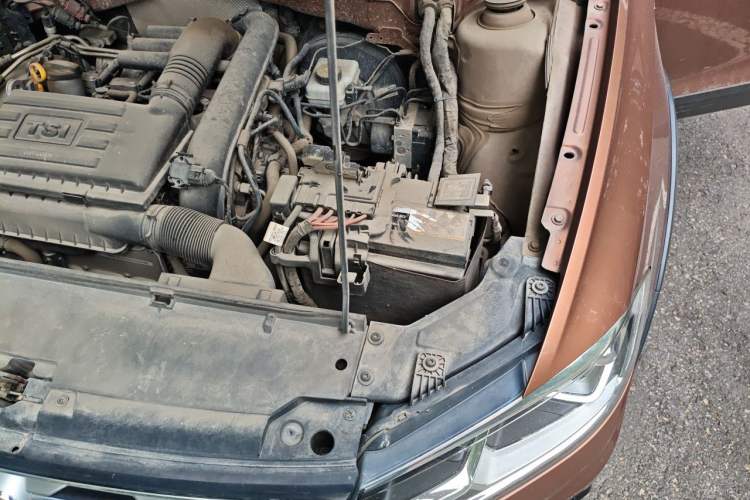 Used Volkswagen C-TREK 2018 230TSI DSG Comfort Model Engine Bay Left