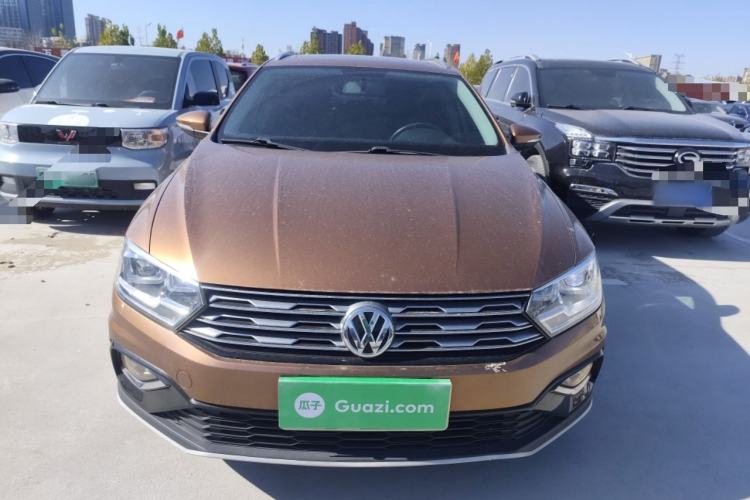 Used Volkswagen C-TREK 2018 1.5L Automatic Comfort Model Front