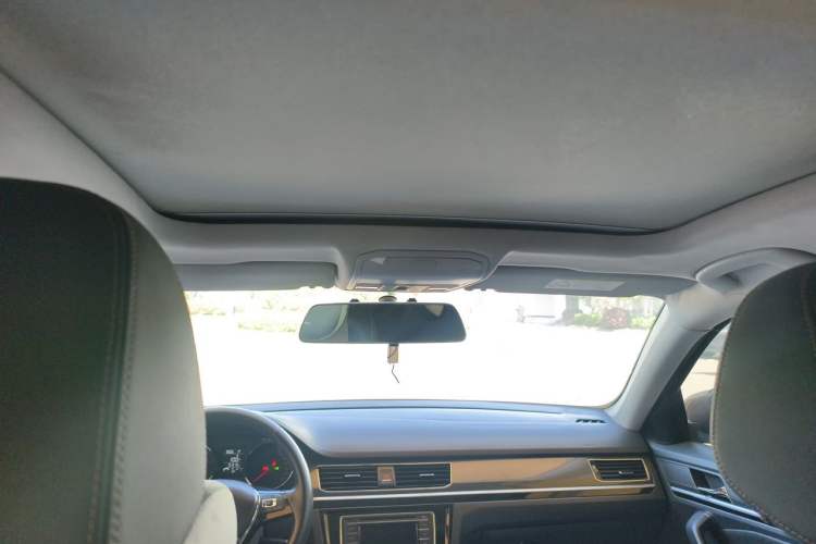 Used Volkswagen C-TREK 2018 1.5L Automatic Comfort Model Headliner