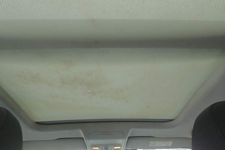 Used Volkswagen C-TREK 2018 1.5L Automatic Comfort Model Headliner
